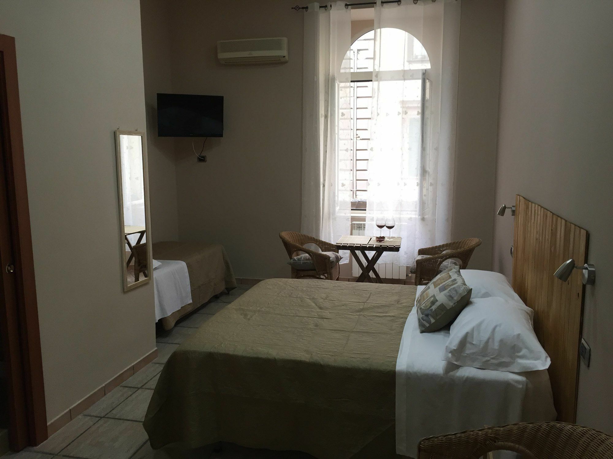 Naples To Live Bed and Breakfast Εξωτερικό φωτογραφία